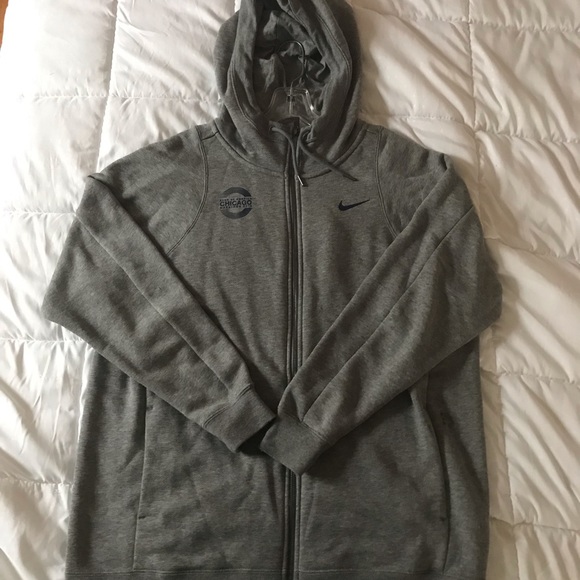 Nike Tops - Men’s Nike Chicago marathon hoodie